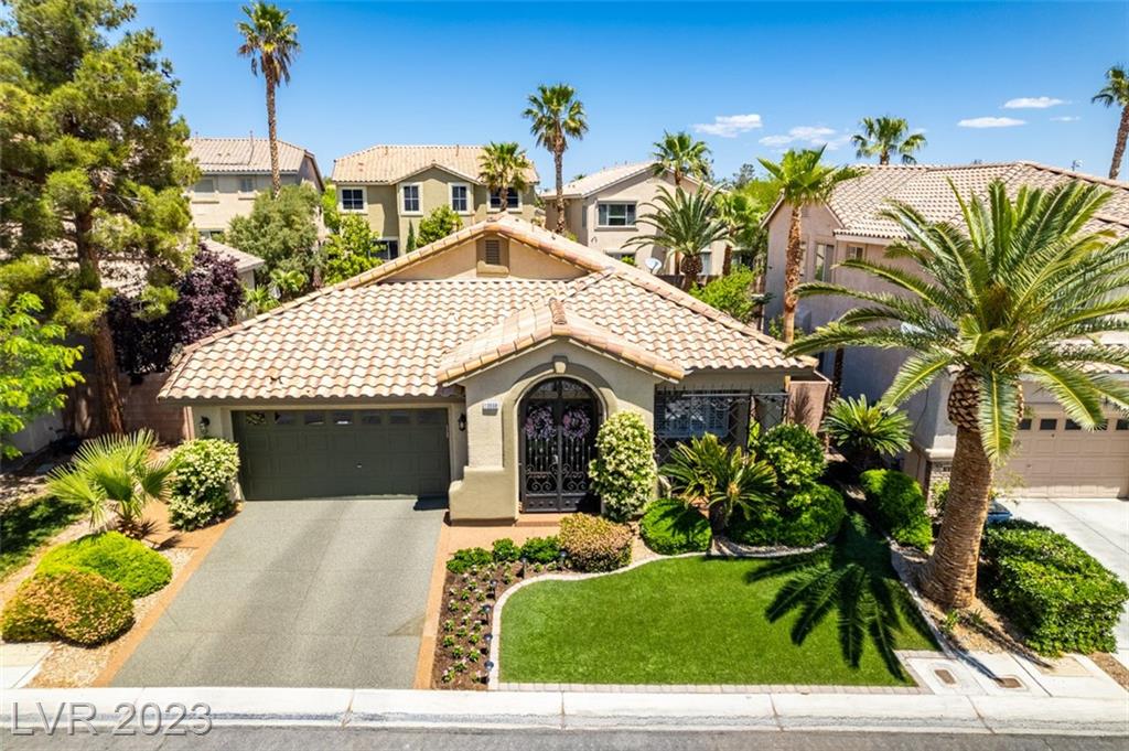 10668 Sapphire Vista Avenue, Las Vegas, NV 89144 Las Vegas REALTORS®