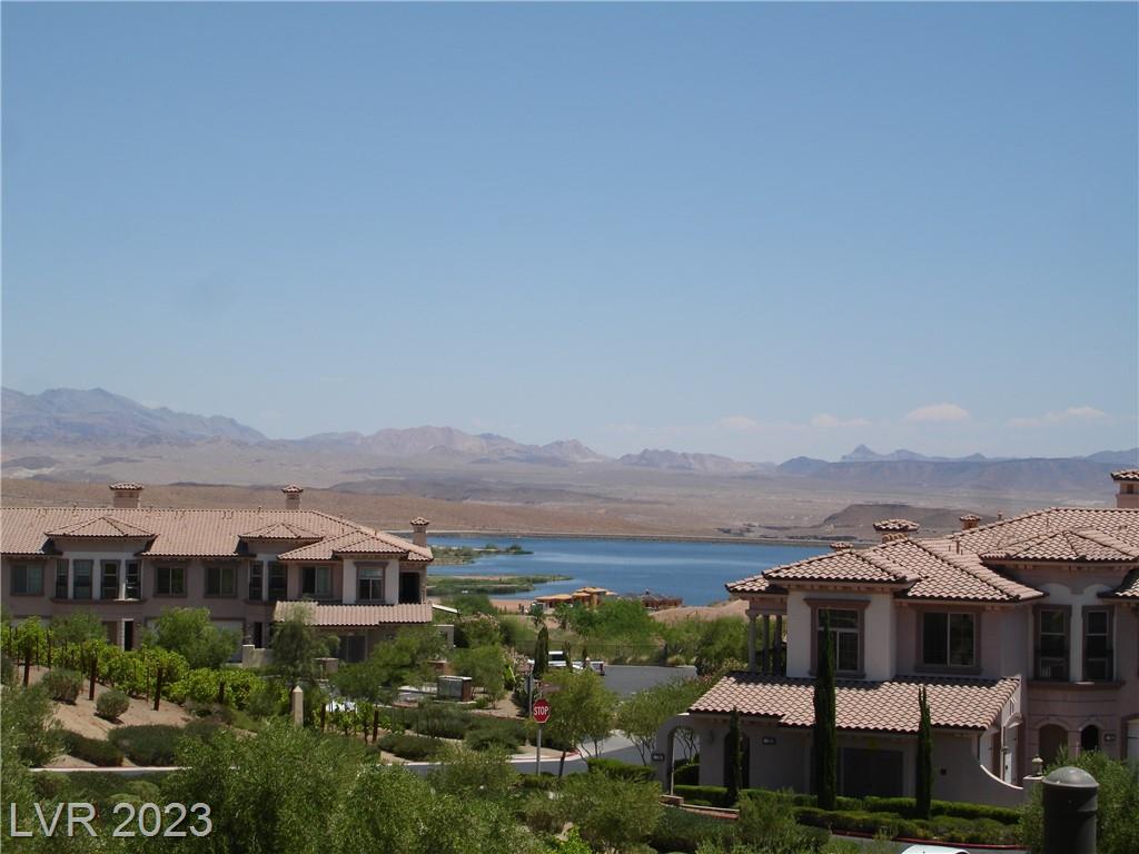 MLS 2536912 Las Vegas REALTORS®